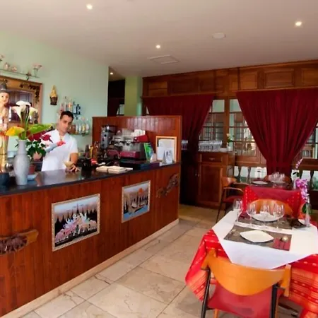 Olas Apartament *